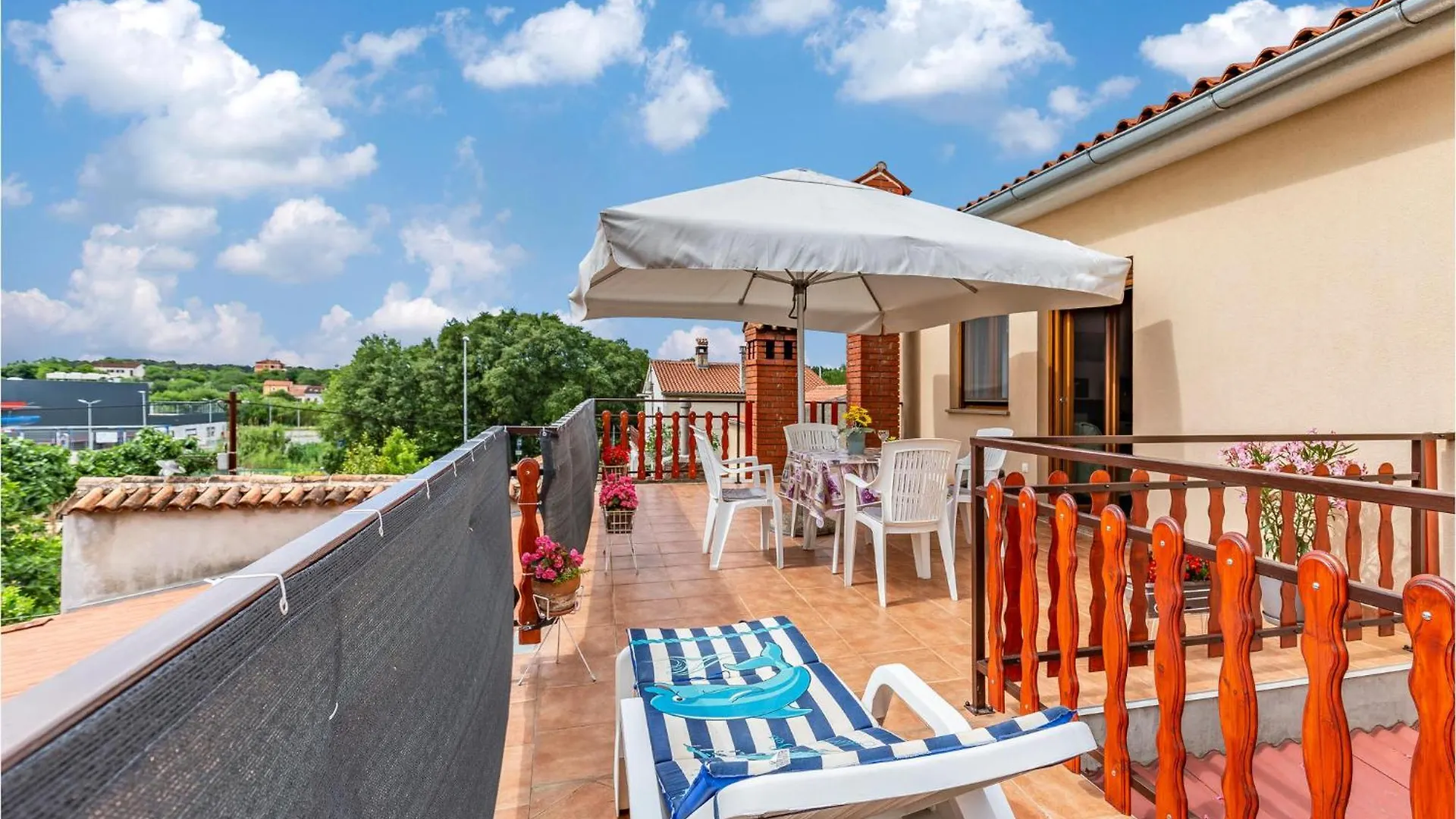 Awesome Apartment In Pula With Wifi 0*,