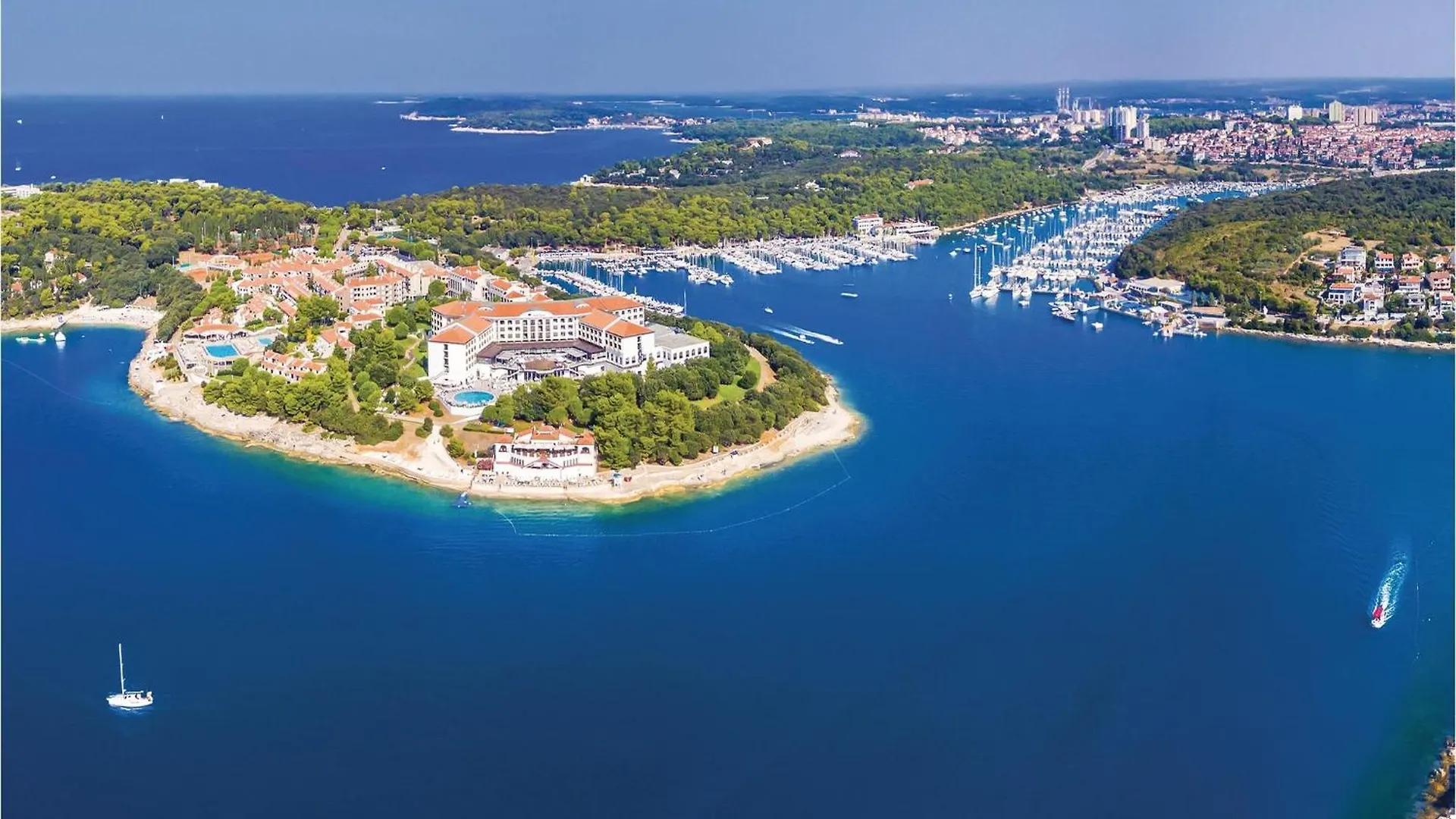 Awesome Apartment In Pula With Wifi