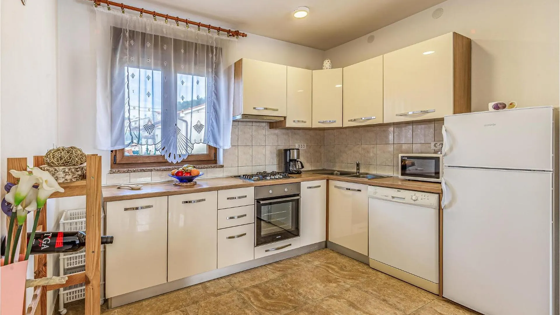 Awesome Apartment In Pula With Wifi